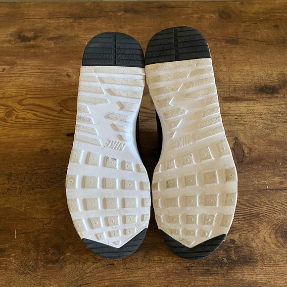 NIKE Air Max Thea - Picture 7 of 9